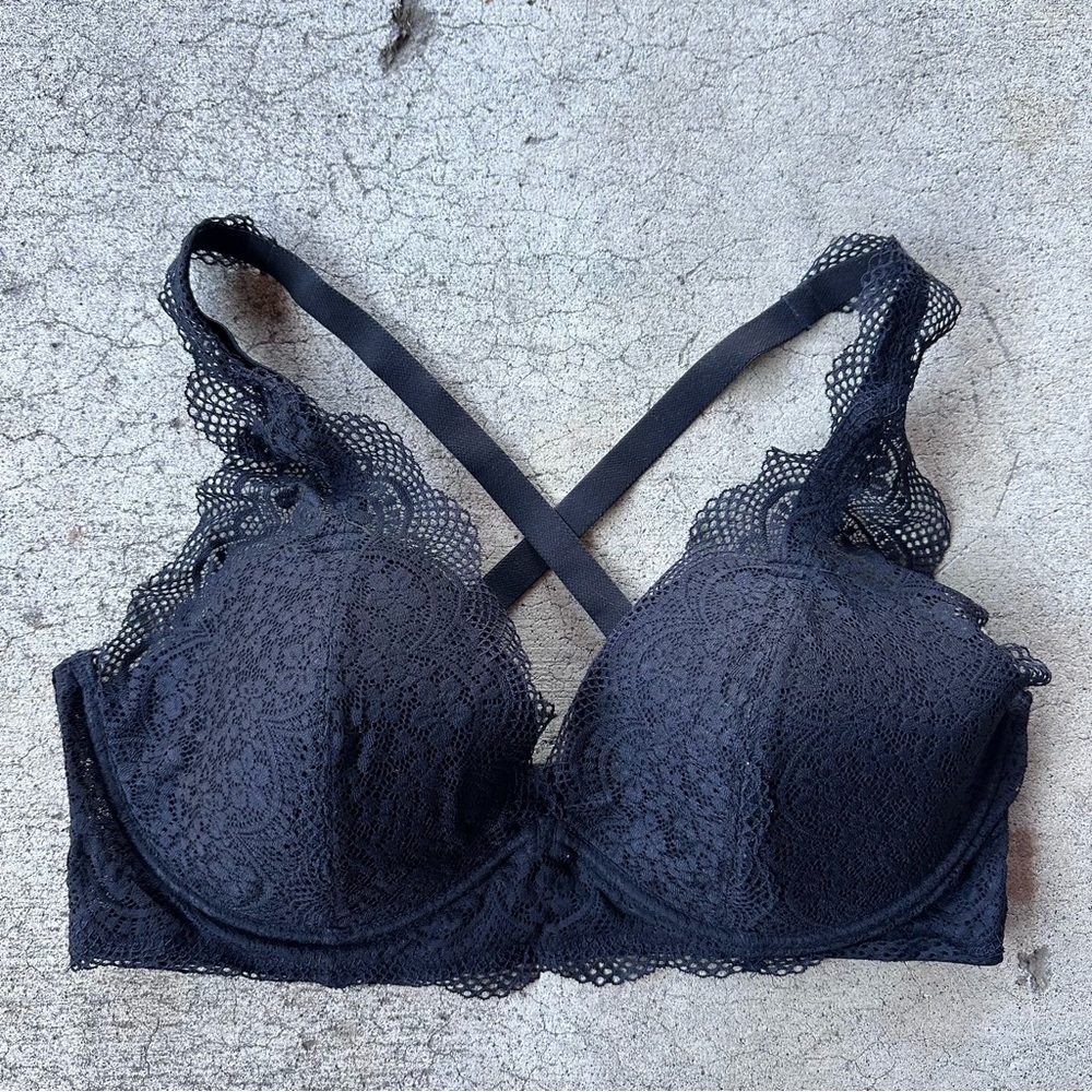 Ambrielle Black Lace Plunge Bra